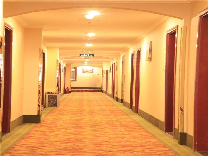 Greentree Inn Beijing Yanqing District Gaota Road Express Hotel מראה חיצוני תמונה