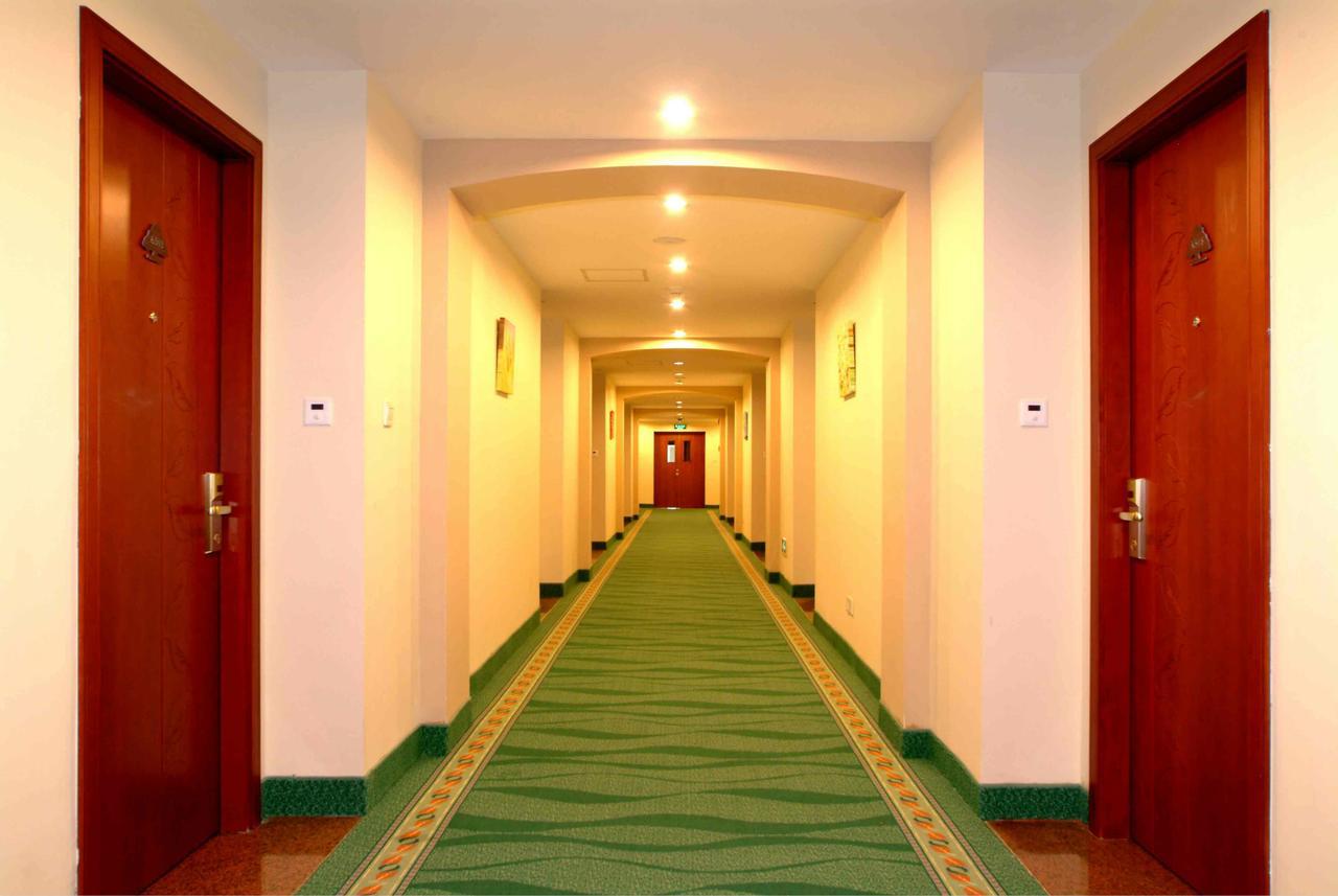 Greentree Inn Beijing Yanqing District Gaota Road Express Hotel מראה חיצוני תמונה
