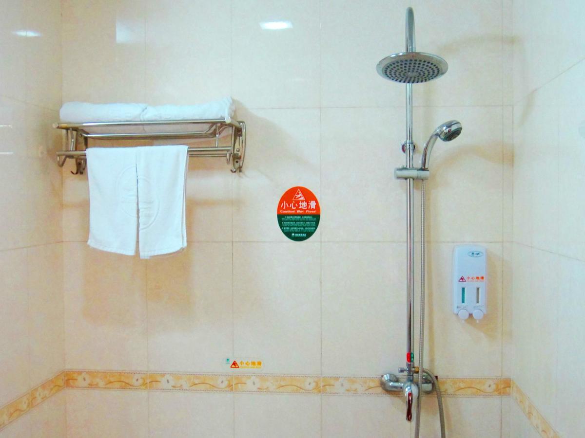 Greentree Inn Beijing Yanqing District Gaota Road Express Hotel מראה חיצוני תמונה